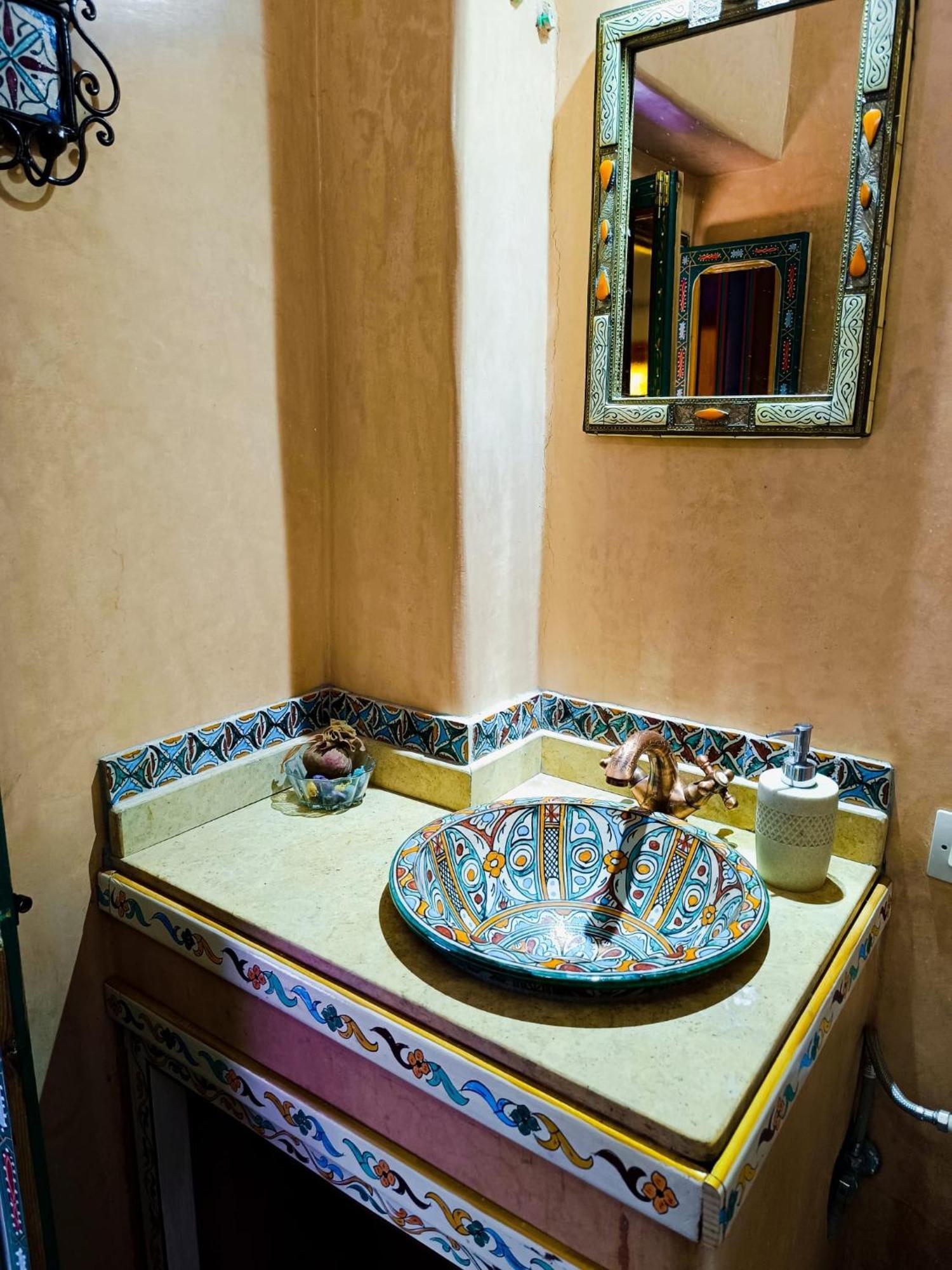 Auberge Casa Linda Chefchaouen Buitenkant foto